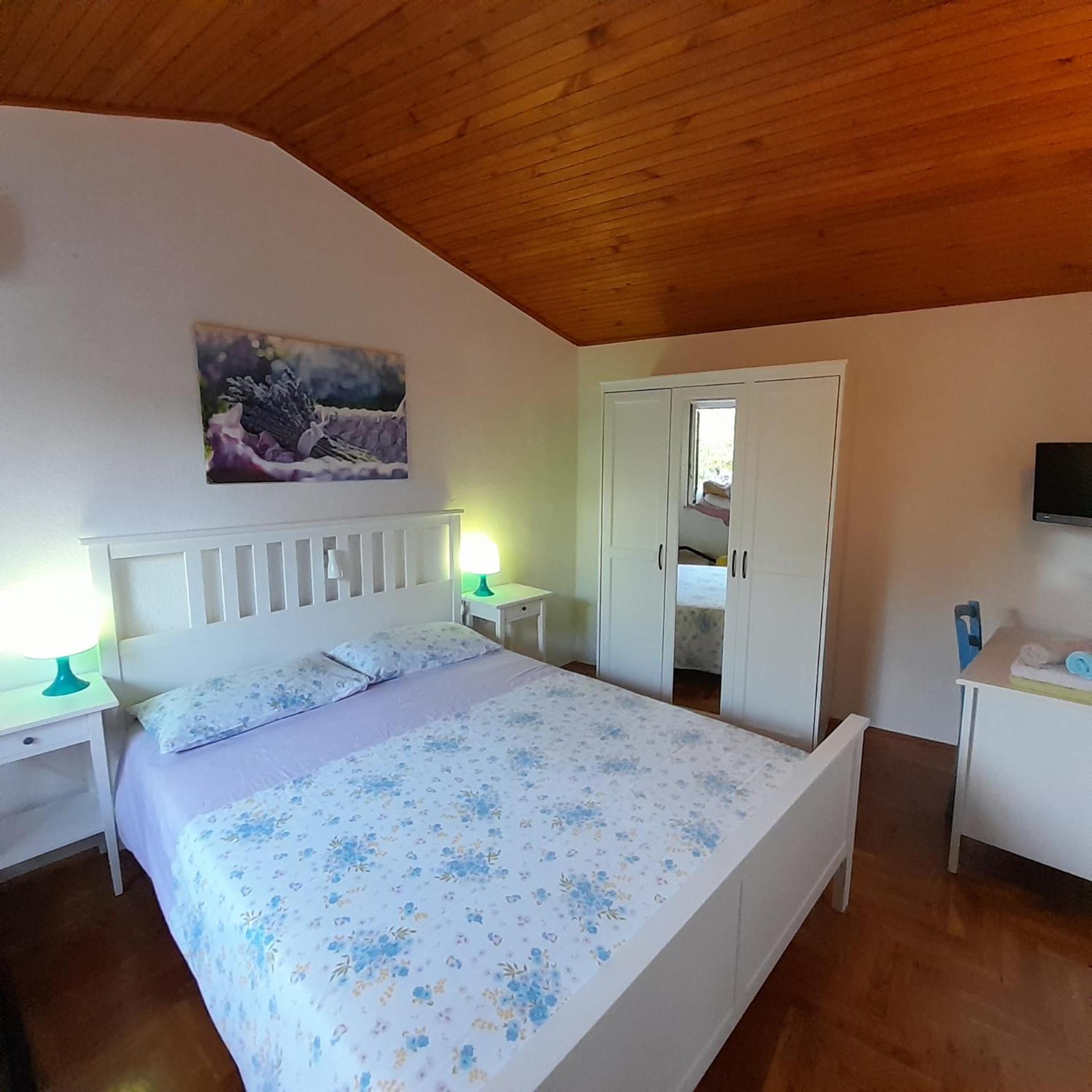 Apartments Renata - เบรอเซส ภายนอก รูปภาพ